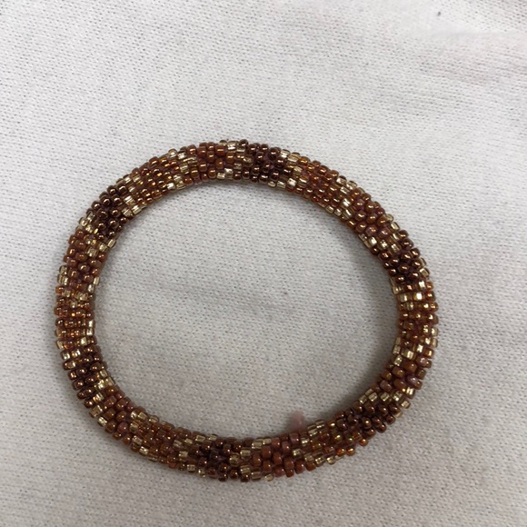 Bracelets - Picture 4 of 5